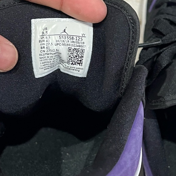 Air Jordan 1 Low ‘Court Purple’ - Picture 6 of 10